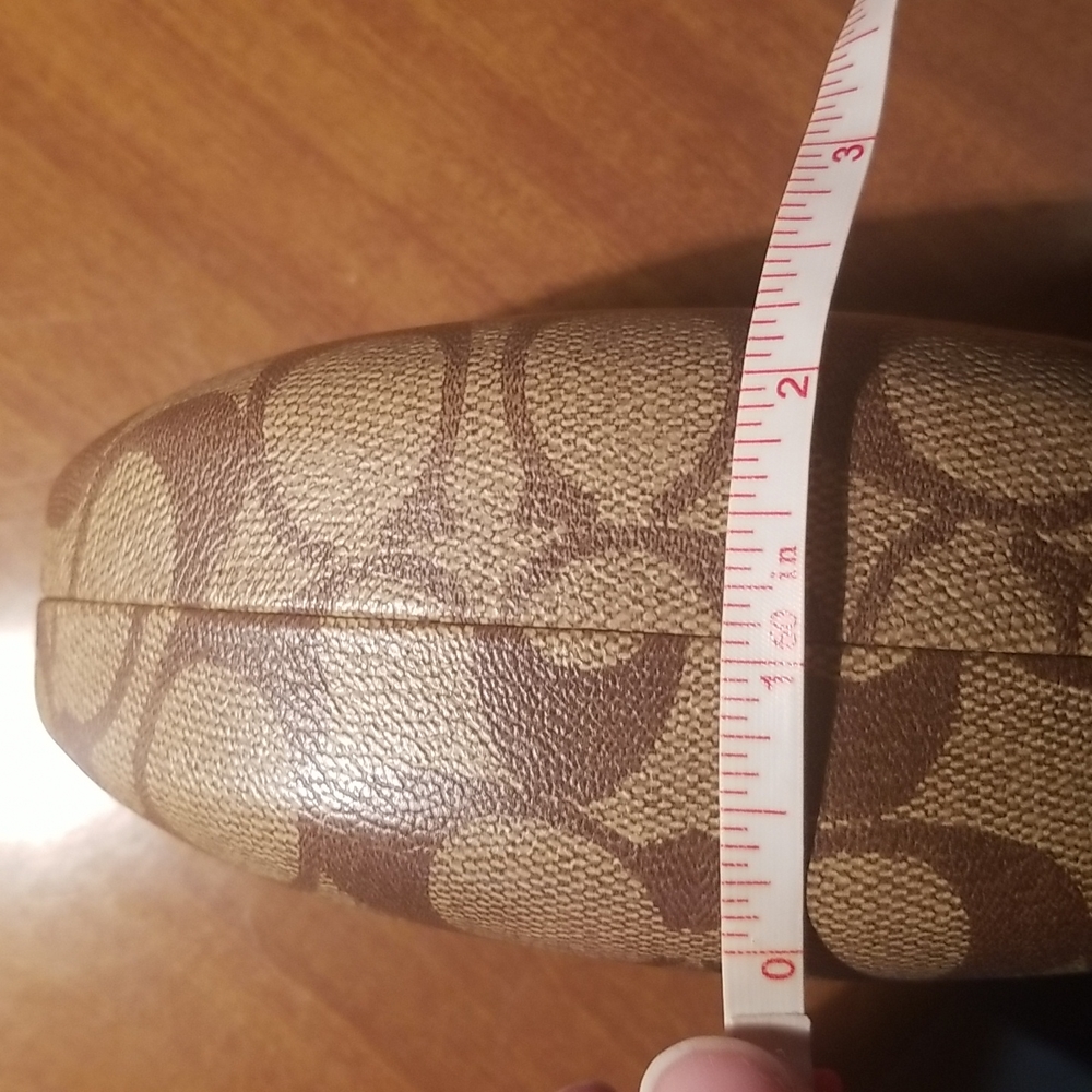 Coach Sunglasses Case - Picture 8 of 8